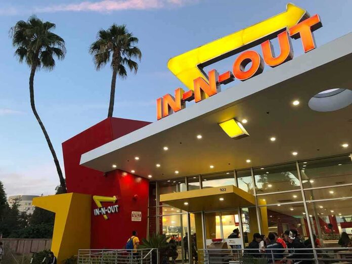 shutterstock_1473152366 In-N-Out Burger restaurant exterior at dusk
