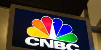 CNBC logo on illuminated sign